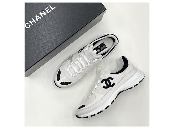 Chanel CC Logo Sneakers Suede White Silvery - view 2