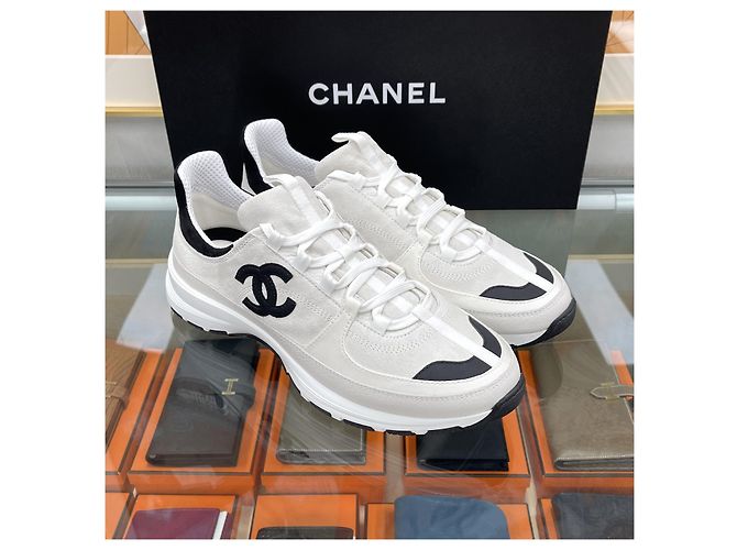 Chanel CC Logo Sneakers Suede White Silvery - view 4