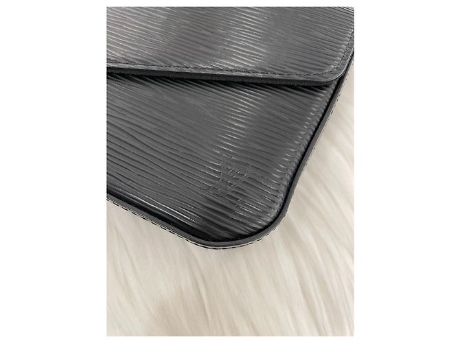 Louis Vuitton Pochette Felicie Epi Arancione - vista 14