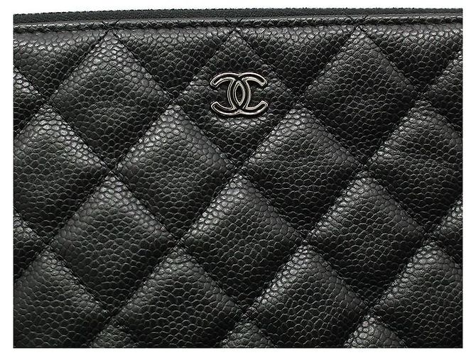 Chanel Clutch Classic New Medium in Caviar Nero - vista 6