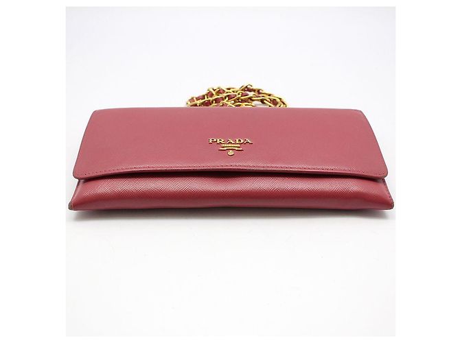 Prada Borsa Crossbody WOC in Saffiano rosa con catena dorata - vista 5