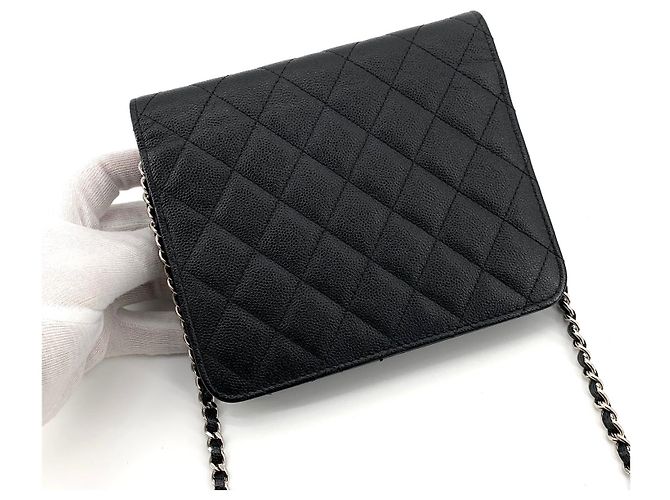 Chanel Mini borsa a tracolla WOC in caviar opaco argento - vista 3