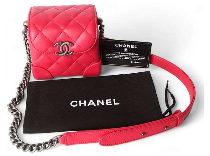 Chanel Mini Jenny Chain Bag aus rotem Lammleder mit Antik-Silber - Ansicht 8