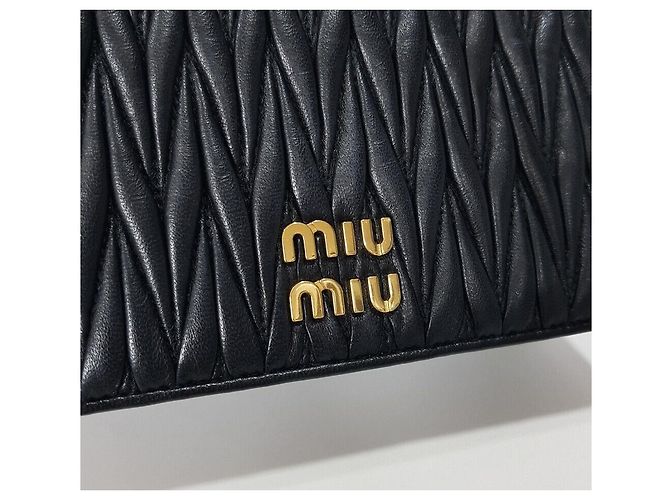 Miu Miu Bolso de hombro acolchado con cadena Multicolor - vista 3