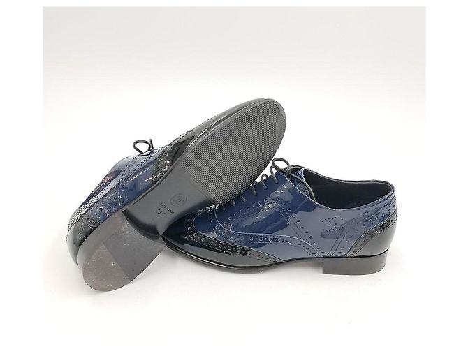 Mocassini Chanel in vernice Blu - vista 4