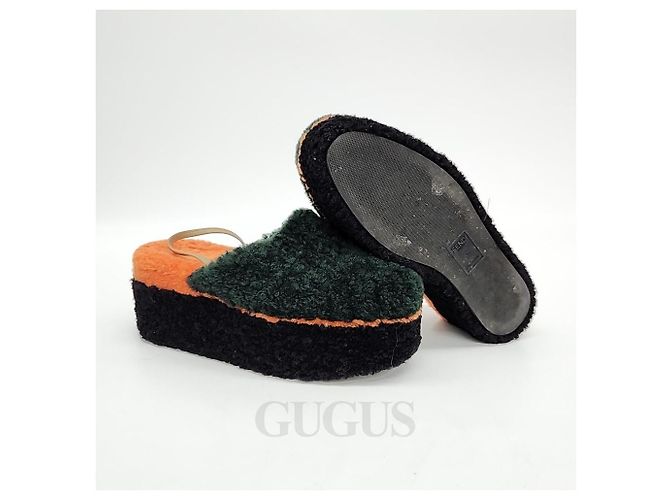 Sandali in shearling Fendi Verde - vista 4