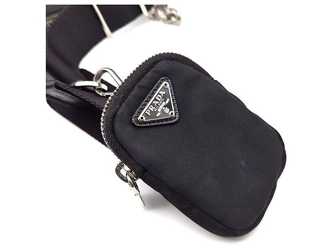 Prada Borsa a tracolla e crossbody in Re-Nylon Tesuto Nero - vista 5