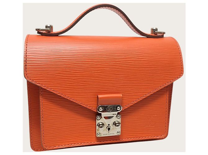 Louis Vuitton Borsa Epi Montsouris Arancione - vista 3
