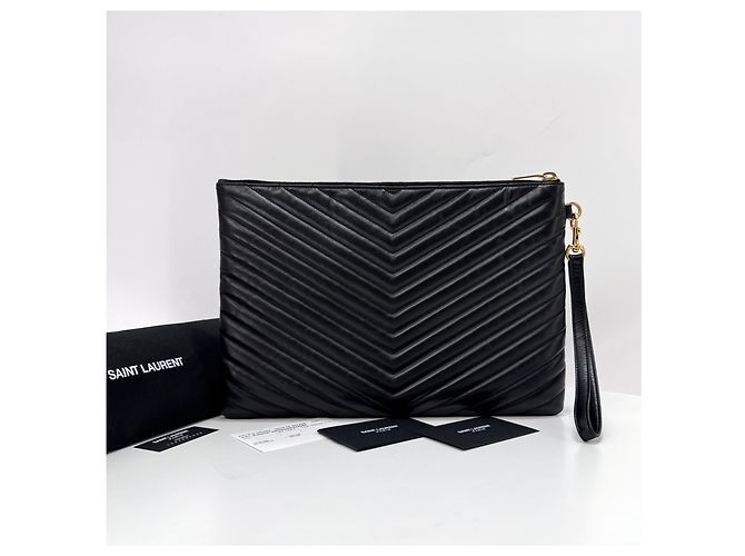 Saint Laurent Clutch Média Matelassê Preta Preto - vista 3