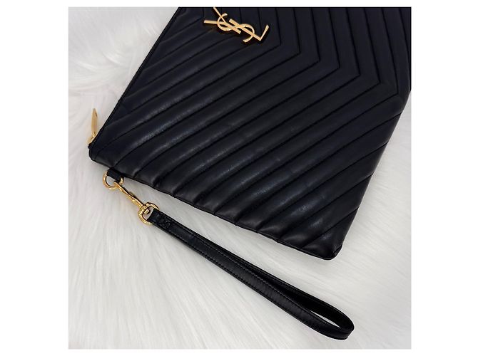 Saint Laurent Clutch Média Matelassê Preta Preto - vista 7