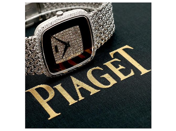 Piaget Tradition Hawk Eye White Gold Medium Men's Watch Onyx Pave Setting Vintage Manual Black - view 24