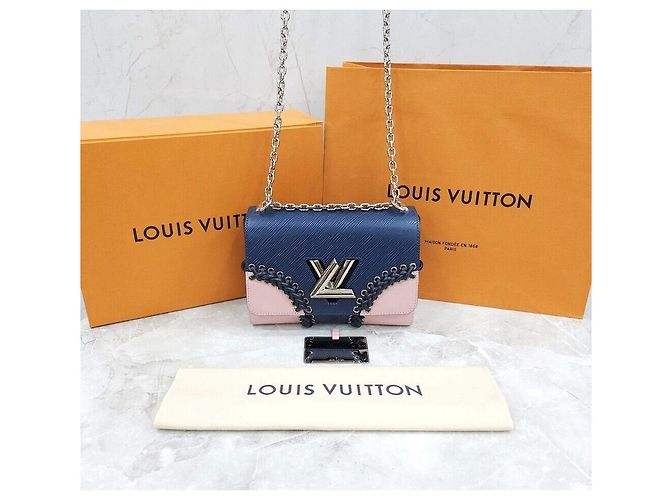 Louis Vuitton Borsa a Spalla con Catena LV Epi Twist - vista 9