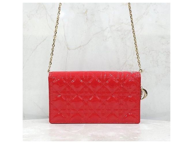 Dior Nuova borsa a tracolla con catena e pochette in vernice rossa - vista 3