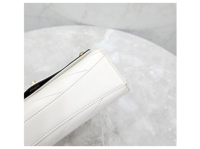 Chanel Serie di borse con patta a chevron bianco - vista 7