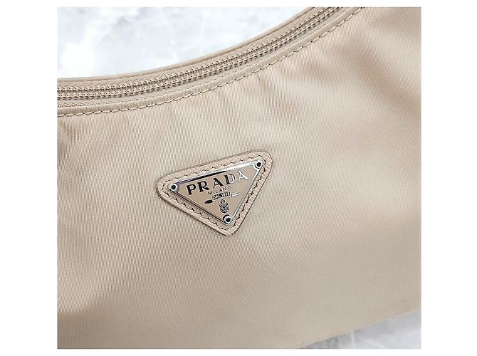 Prada Mini borsa in nylon Réedition Lina Desert Beige - vista 4