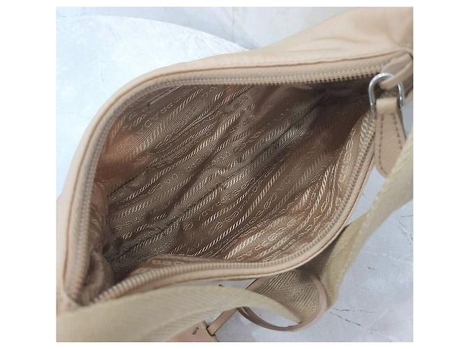 Prada Mini borsa in nylon Réedition Lina Desert Beige - vista 9