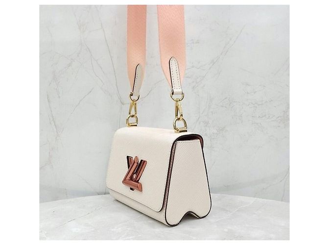 Louis Vuitton Sac à bandoulière cabas LV Epi Twist PM Gradient Argenté - vue 2