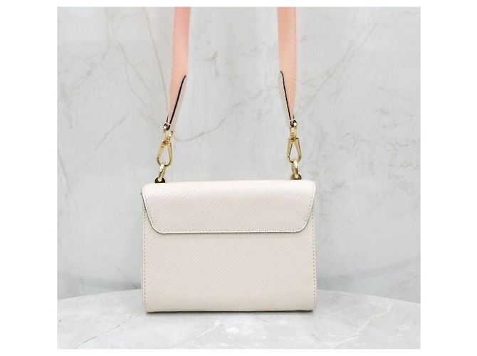 Louis Vuitton Sac à bandoulière cabas LV Epi Twist PM Gradient Argenté - vue 3