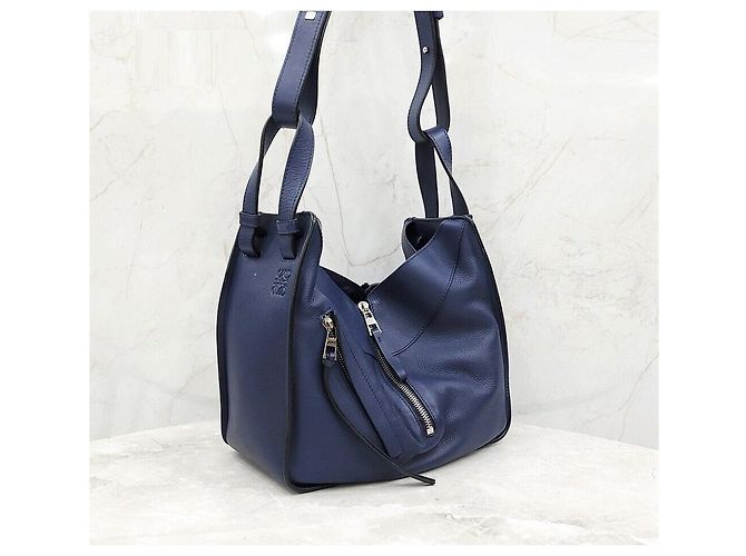 Loewe Piccola borsa Hammock classica in pelle di vitello blu navy - vista 2