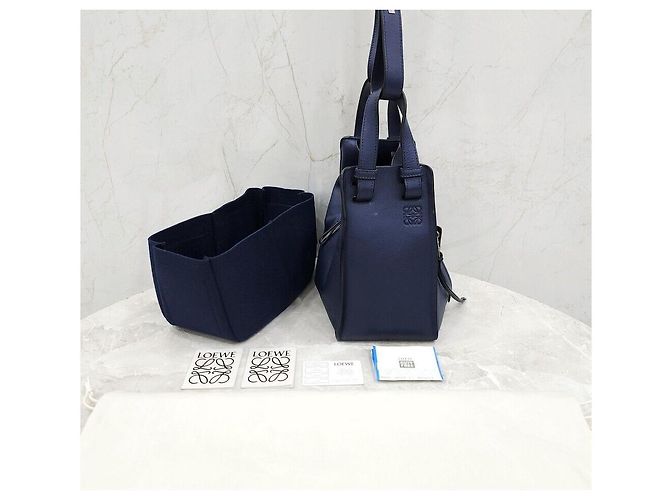 Loewe Piccola borsa Hammock classica in pelle di vitello blu navy - vista 8