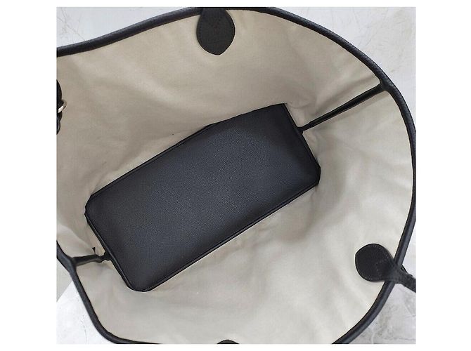 Gucci Nova bolsa shopper Jumbo Large em couro preto - vista 8