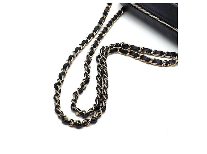 Camera Chanel Borsa a tracolla Chevron Chain Nero - vista 5