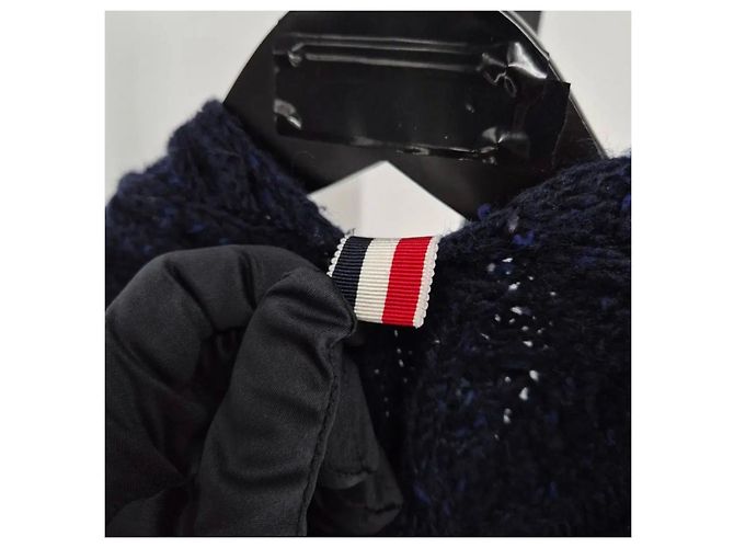 Thom Browne Cachecol com capuz e faixa diagonal Navy - vista 6