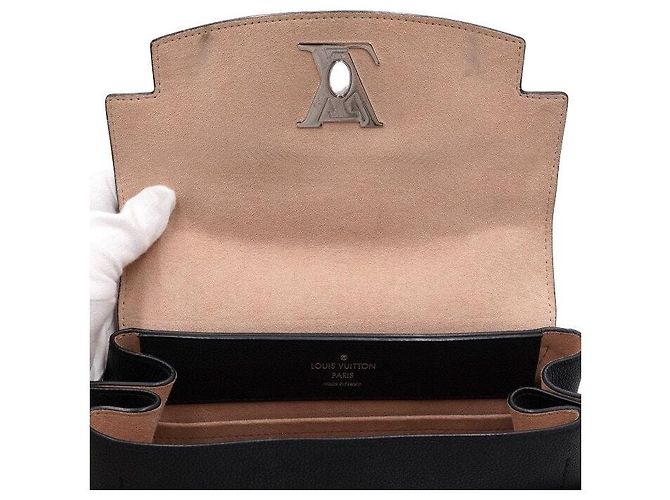 Louis Vuitton Lockme Ever BB Tote Bag and Shoulder Bag Black - view 6