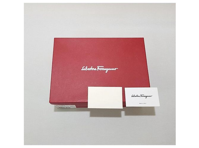 Salvatore Ferragamo Nuevo bolso bandolera Vara Chain Negro - vista 9