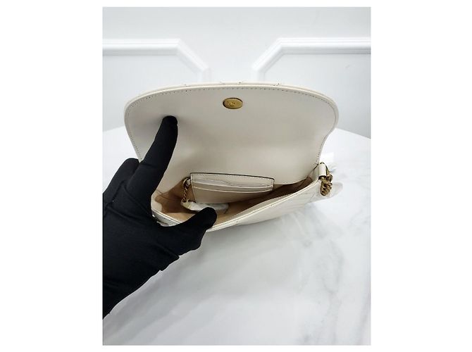 Gucci Borsa a Spalla Matelassé Half Moon Chain Argento - vista 6