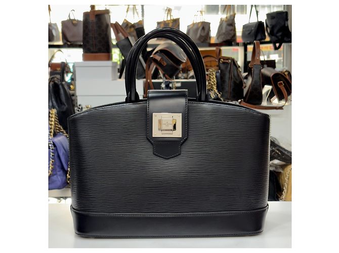 Louis Vuitton Pelle Epi nera Mirabo PM Nero - vista 2
