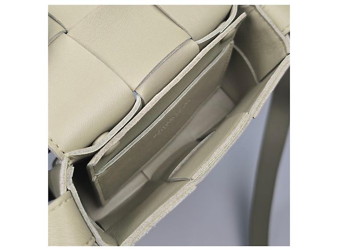 Bottega Veneta Mini borsa Cassette in pelle Argento - vista 10