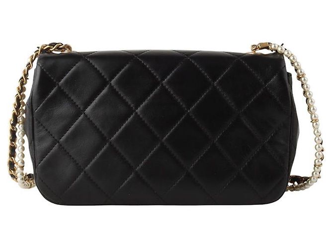 Chanel Mini bolsa de aba Classic em couro de vitelo e pérolas com corrente de pérolas Preto - vista 3