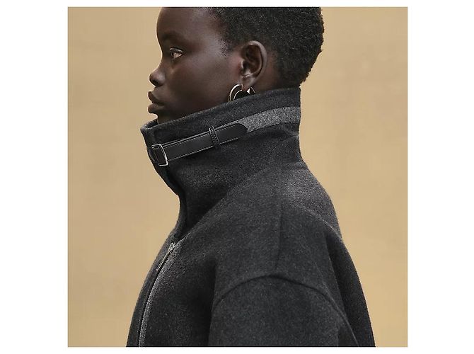 Hermès Casaco de cashmere para mulher com detalhes em couro e feltro Preto - vista 6