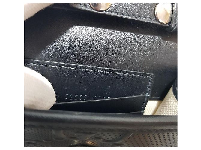 Mini borsa a tracolla Gucci GG goffrata Nero - vista 9