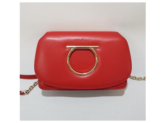 Salvatore Ferragamo Mini borsa a tracolla con patta Gancini Argento - vista 2