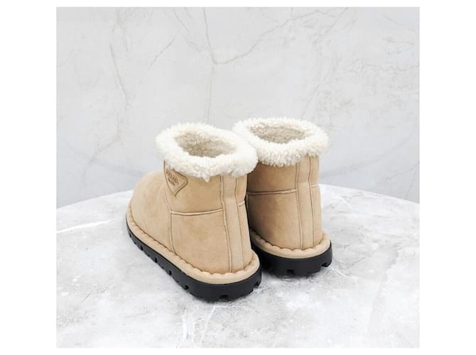 Prada Botas UGG de ante y shearling Naranja - vista 4