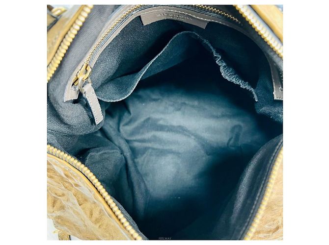Givenchy Borsa Tote Pandora Medium effetto stropicciato, borsa a tracolla Marrone - vista 5