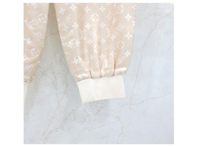 Louis Vuitton Pantalones Jogger de Seda Monogram LV Multicolor - vista 5