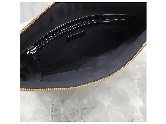 Chanel Clutch Camellia New Medium in agnello dorato Nero - vista 8