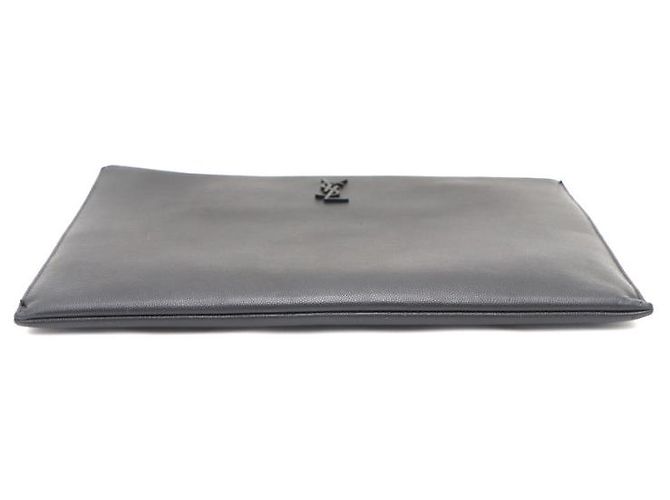 Saint Laurent Grande pochette in Monogram Caviar Nero - vista 16