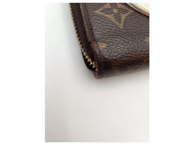 Louis Vuitton Zipper Long Wallet Multiple colors - view 13