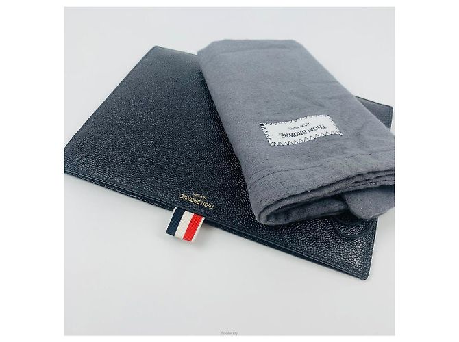 Clutch unisex Black Three-Stripe Label Small di Thom Browne Nero - vista 6