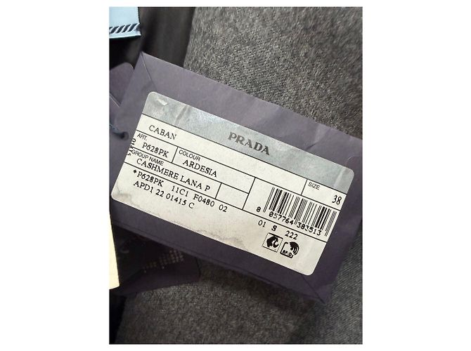 Prada Belted Cashmere Single Padding Jacket Black - view 8
