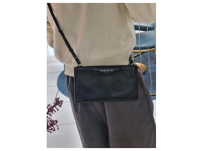 Givenchy Mini borsa a tracolla Antigona WOC Argento - vista 18