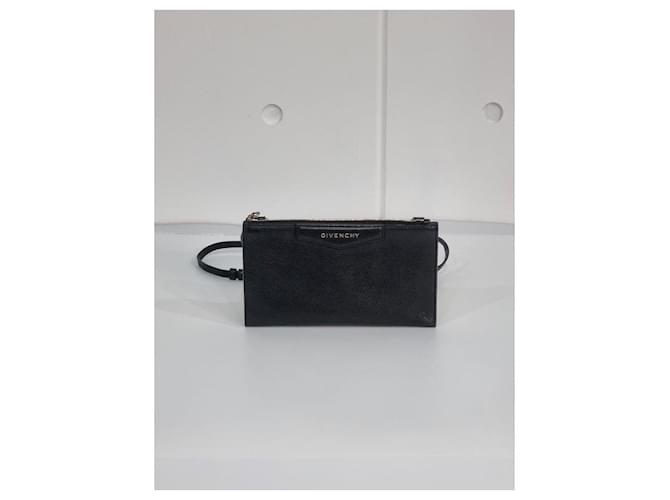 Givenchy Mini borsa a tracolla Antigona WOC Argento - vista 3