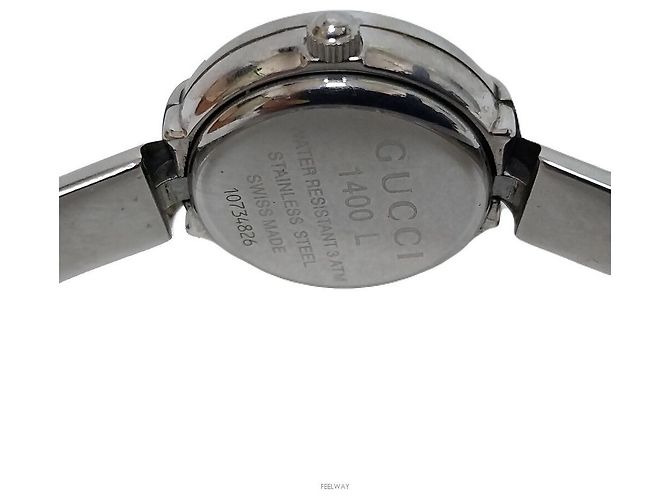 Gucci Relógio feminino com mostrador preto e detalhe Horsebit em aço - vista 4