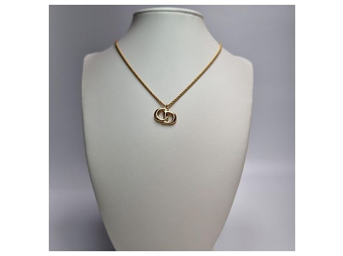 Dior CD Logo Halskette (Premium, Sharp Necklace) Golden - Ansicht 2