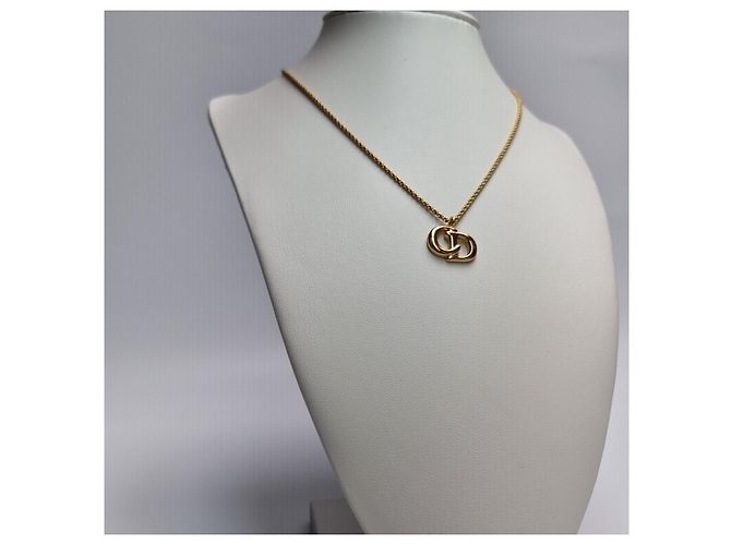 Dior CD Logo Halskette (Premium, Sharp Necklace) Golden - Ansicht 4