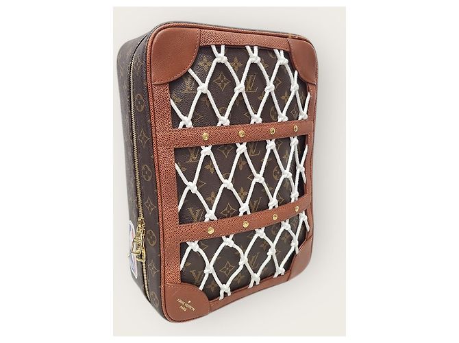 Louis Vuitton Zaino NBA Monogram Legacy Shoe Box Marrone - vista 3